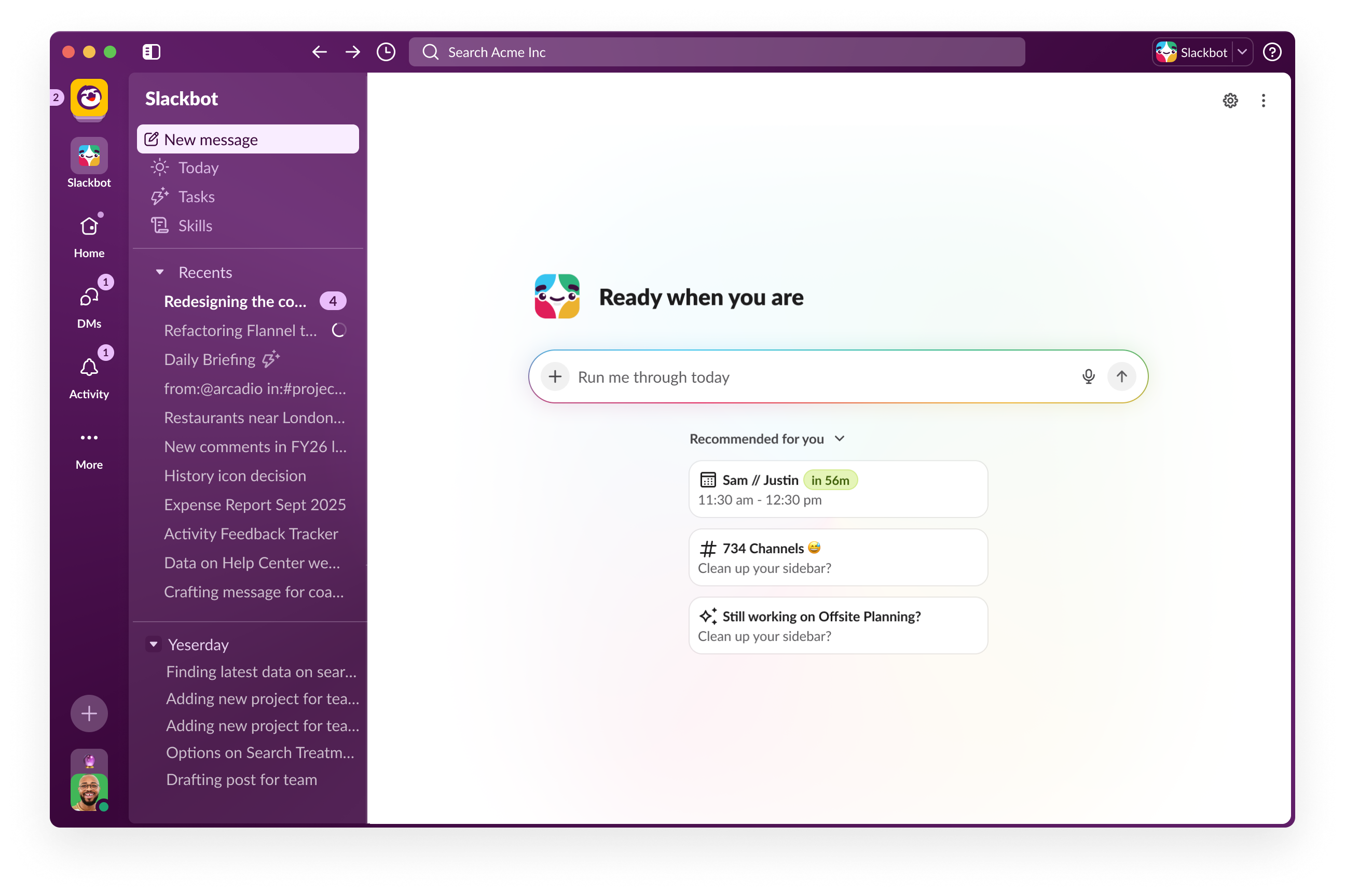 사이드바의 새 Slackbot 탭에서 Slackbot 빅 모드 액세스 가능
